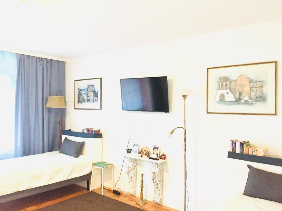 Welcome To Messe!-Two-Bedroom Apartment&Balcony ฮันโนเวอร์ ภายนอก รูปภาพ